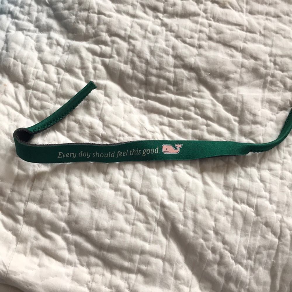 Vineyard vine croakie. Lightly worn. Green